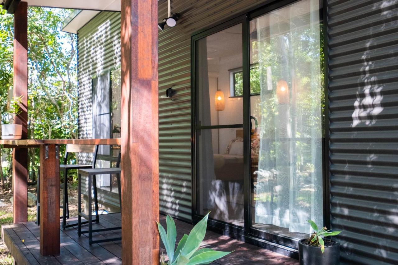 Airlie Beach Eco Cabins - Adults Only Экстерьер фото