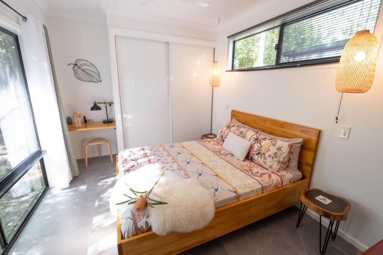 Airlie Beach Eco Cabins - Adults Only Экстерьер фото